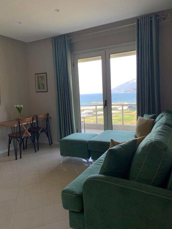 Girasole Apartments Вльора Екстер'єр фото