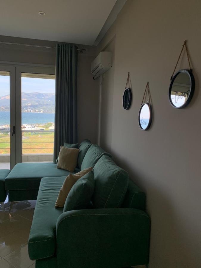 Girasole Apartments Вльора Екстер'єр фото