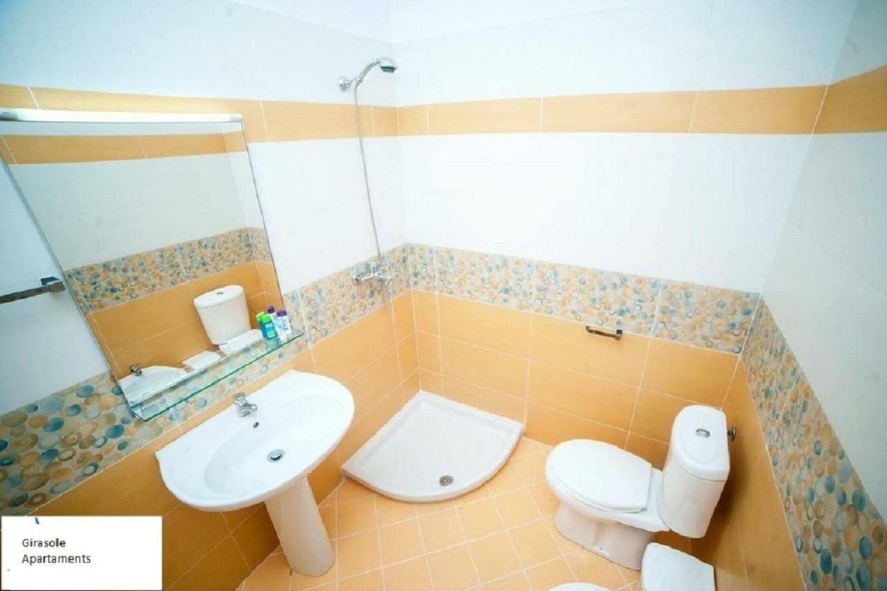 Girasole Apartments Вльора Екстер'єр фото